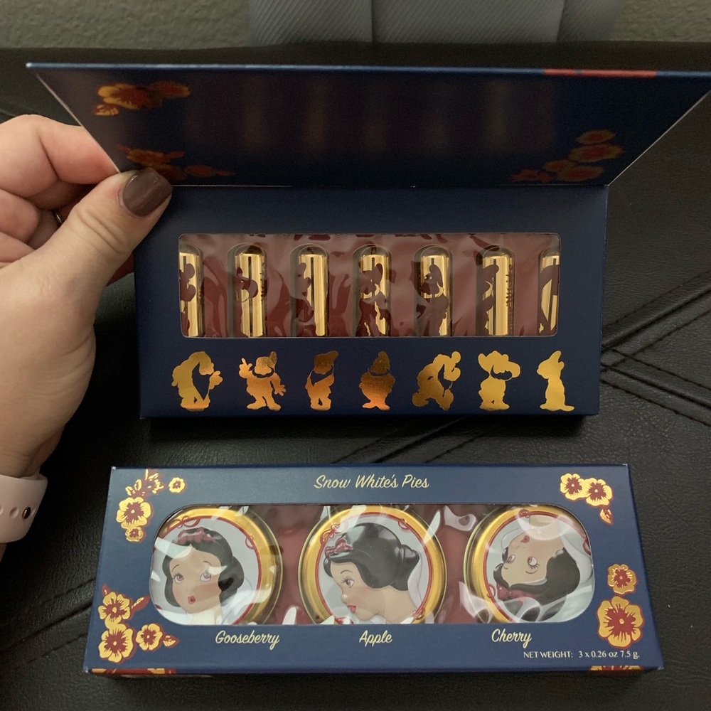 🆕 Snow White's Pies & 7 Dwarfs Mini Lipstick